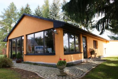 2012 bild 05 Bungalow Treuen